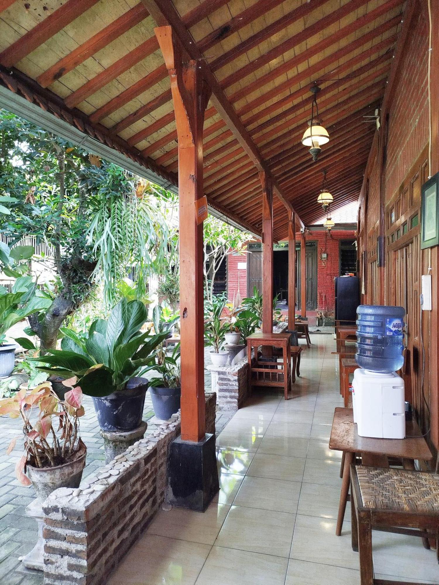 Dapur Ethnic Homestay Bantul Εξωτερικό φωτογραφία